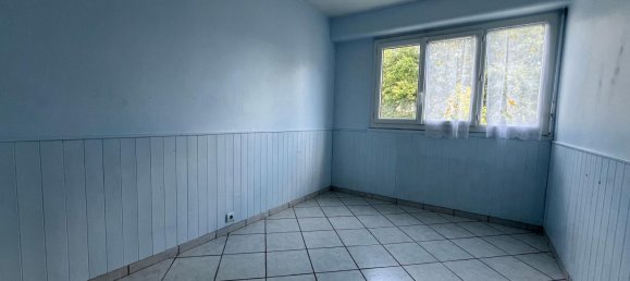 2 bedrooms Apartment in Le Plessis-Trevise, France No. 171469 11
