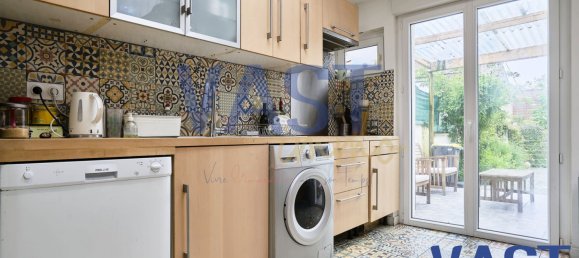 4 bedrooms House in Lille, France No. 256952 16