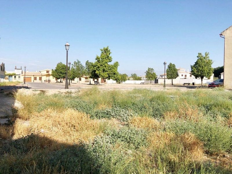 Terrain à Fuente Vaqueros, Spain 345m² No. 226130