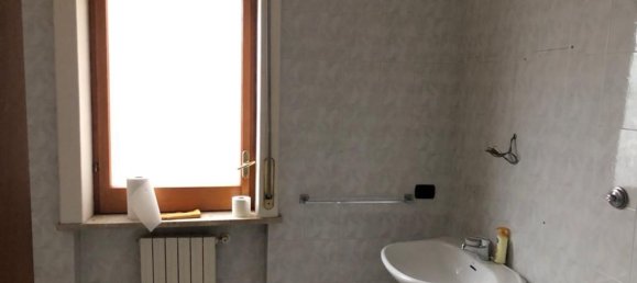 6غرفة شقة في Giugliano in Campania, Italy رقم 164219 19