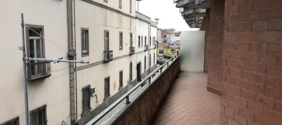 6غرفة شقة في Giugliano in Campania, Italy رقم 164219 13