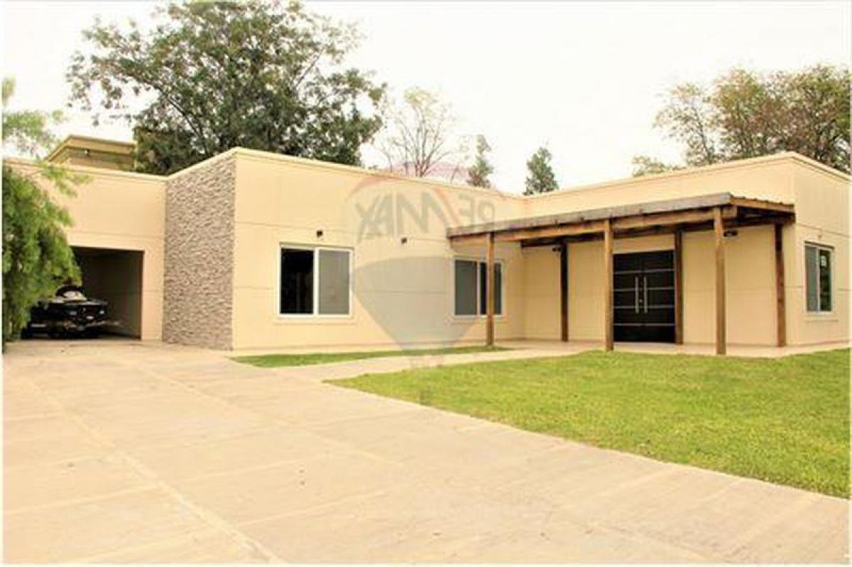 4 غرف نوم منزل في Pilar, Argentina رقم 19115