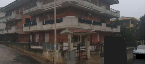 4-salle Appartement à Serracapriola, Italy No. 183715 2