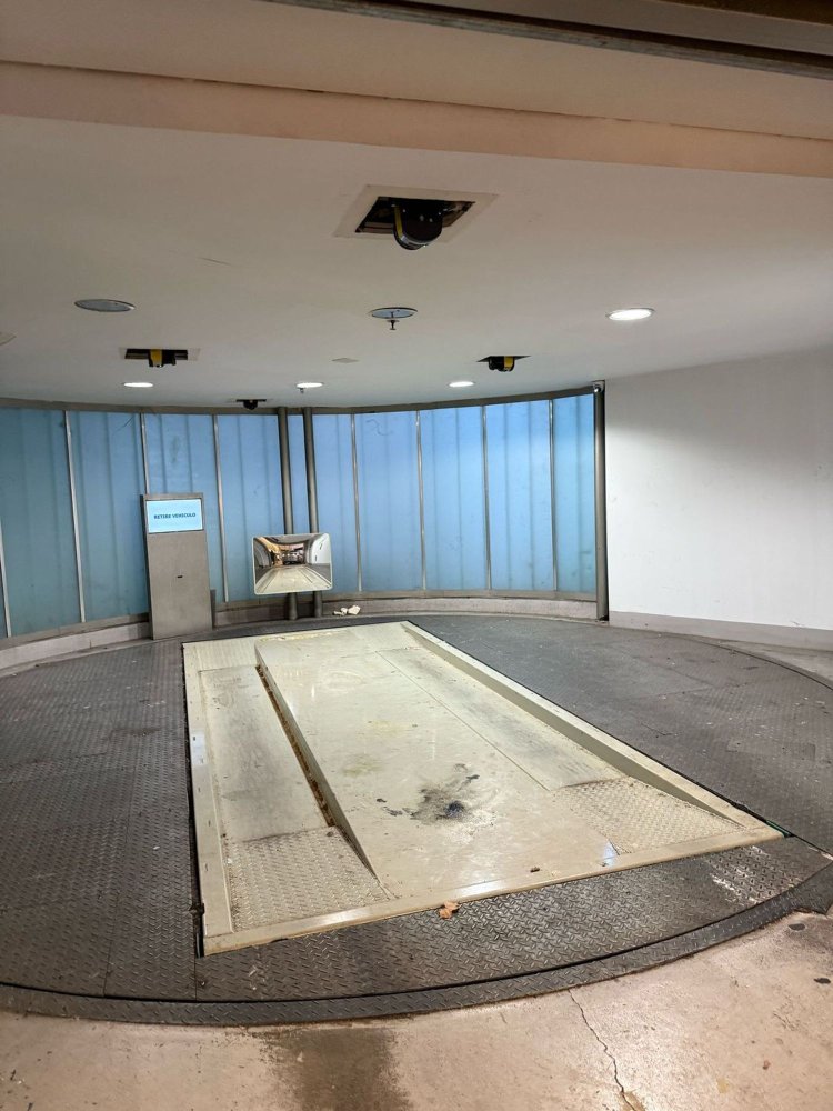 Гараж 12м² в Мадрид, Испания № 167662