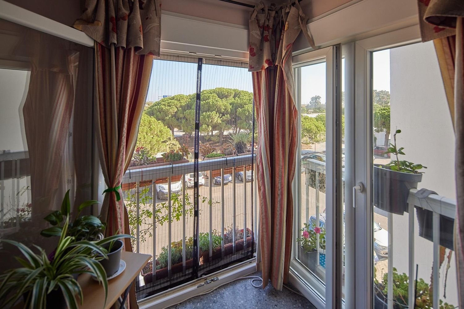 Apartamento de 4 dormitorios en Barriada Río San Pedro, Spain No. 167128