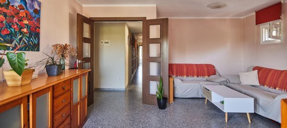 Apartamento de 4 dormitorios en Barriada Río San Pedro, Spain No. 167128 3