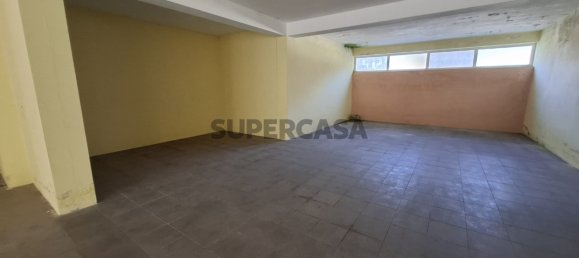 180m² Commercial property in Santa Maria de Lamas, Portugal No. 157984 20
