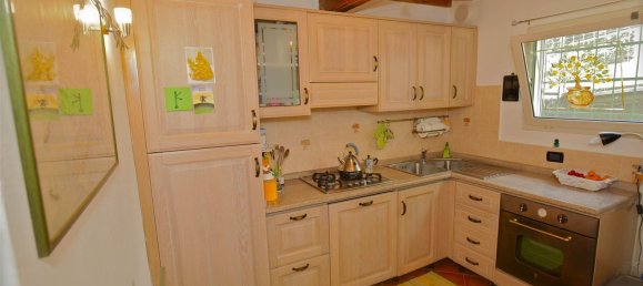 4 rooms House in Massarosa, Italy No. 284006 9