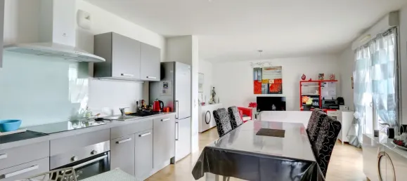 3 rooms Apartment in Joue-les-Tours, France No. 262869 2