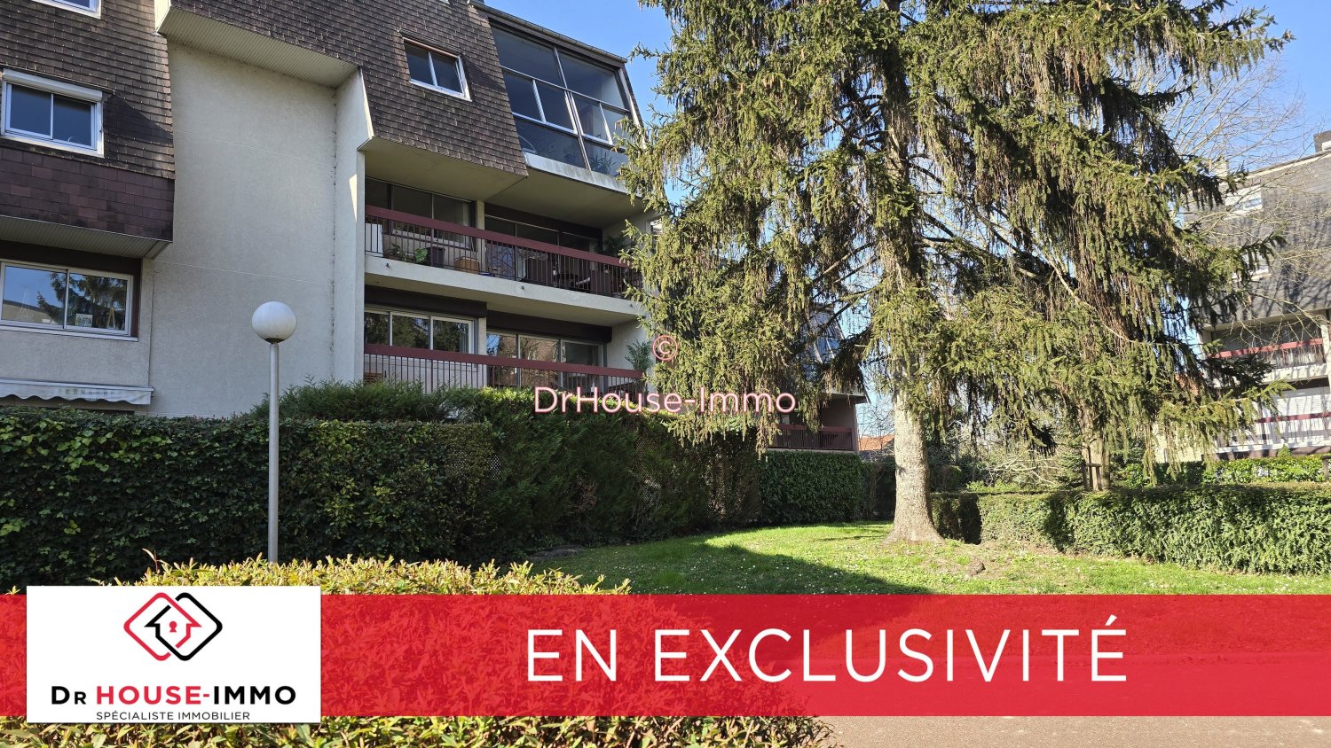 2 bedrooms Apartment in Creteil, France No. 115857