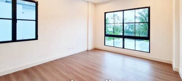 4 bedrooms Cafe / restaurant in Saphan Sung, Thailand No. 14276 4