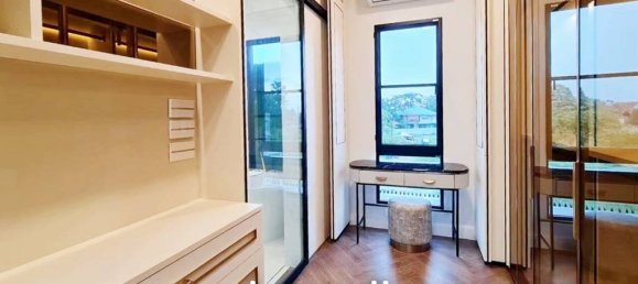 4 bedrooms Cafe / restaurant in Saphan Sung, Thailand No. 14276 8