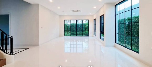 4 bedrooms Cafe / restaurant in Saphan Sung, Thailand No. 14276 2