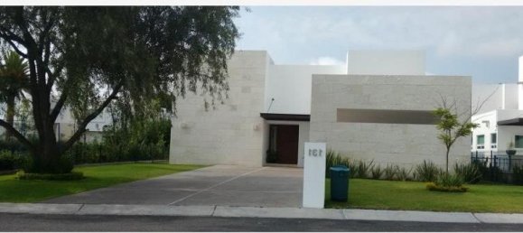 Casa de 4 dormitorios en Querétaro, Mexico No. 171817 2