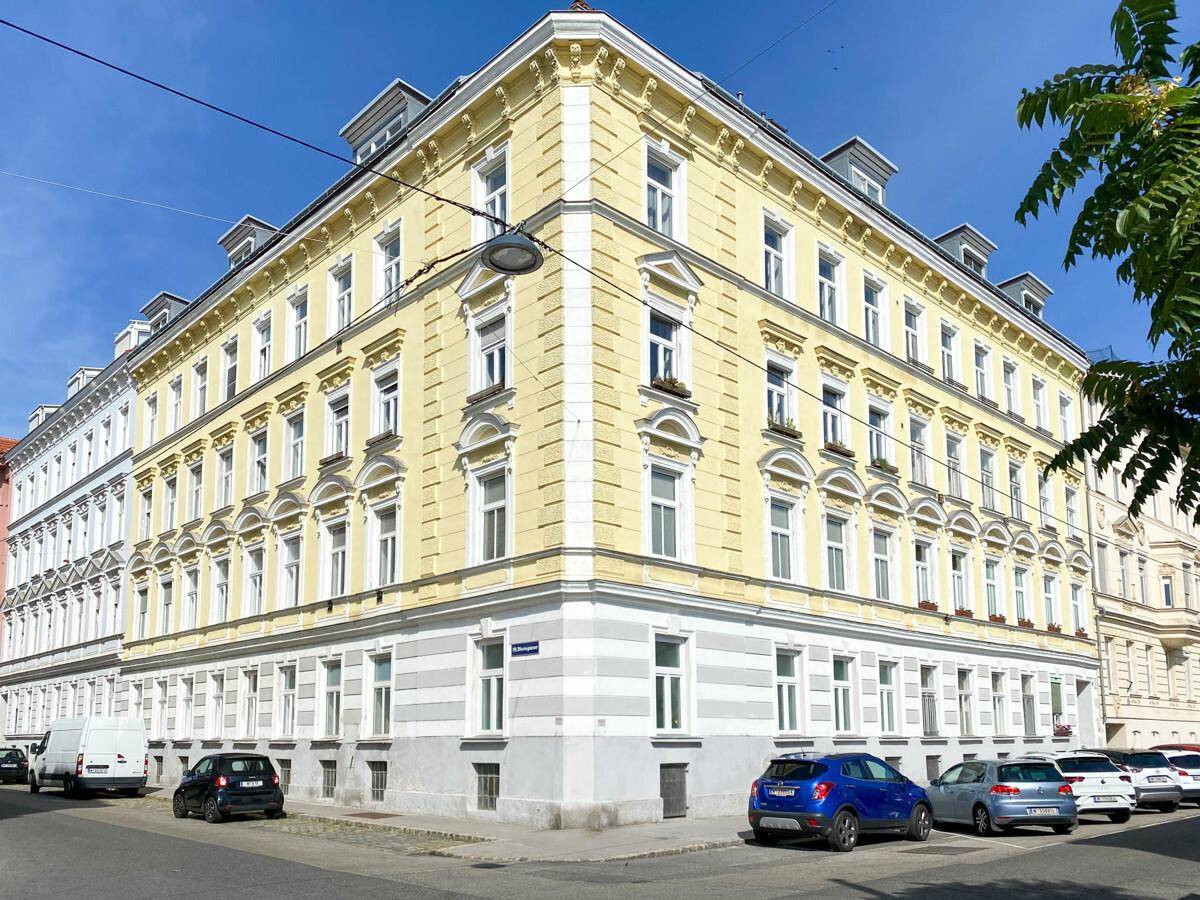 3 rooms Apartment in Dobling, Austria No. 204093