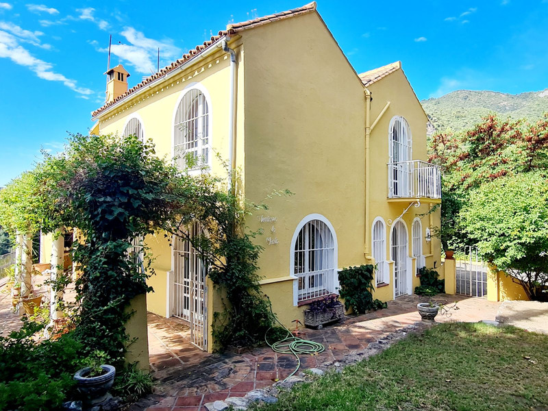 4 bedrooms House in Ojen, Spain No. 67423