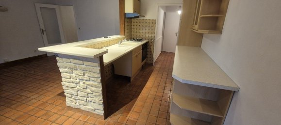 Квартира с 2 спальнями в Марньи-ле-Компьень, Франция № 42441 3