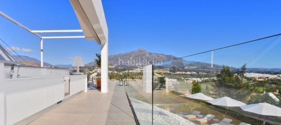 7 bedrooms Villa in Marbella, Spain No. 91798 19