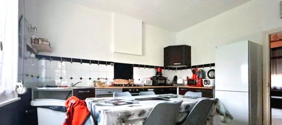 Casa de 2 dormitorios en Le Cateau-Cambresis, France No. 250448 4