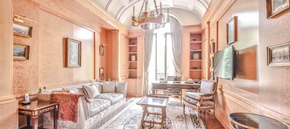 4 bedrooms Apartment in Paris, France No. 148546 13