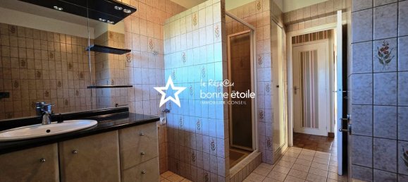 3 Schlafzimmer Haus in Bourdons-sur-Rognon, France, Nr. 212496 4