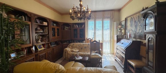 4غرفة شقة في Santo Stefano Belbo, Italy رقم 301711 17