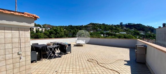 3 rooms Apartment in Pozzuoli, Italy No. 63613 8