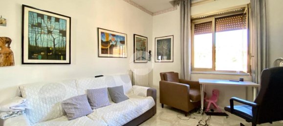 3 rooms Apartment in Pozzuoli, Italy No. 63613 6