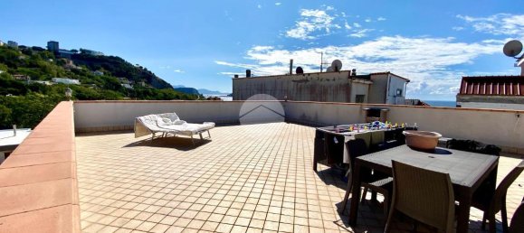 3 rooms Apartment in Pozzuoli, Italy No. 63613 7
