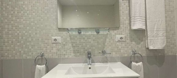 7 rooms Villa in Lavena Ponte Tresa, Italy No. 198888 26