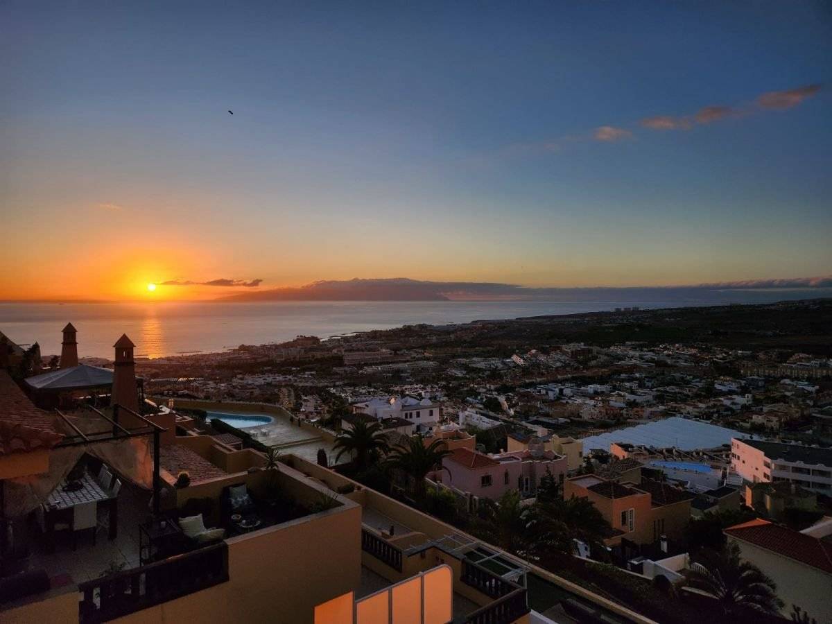 2 bedrooms Penthouse in Adeje, Spain No. 24044