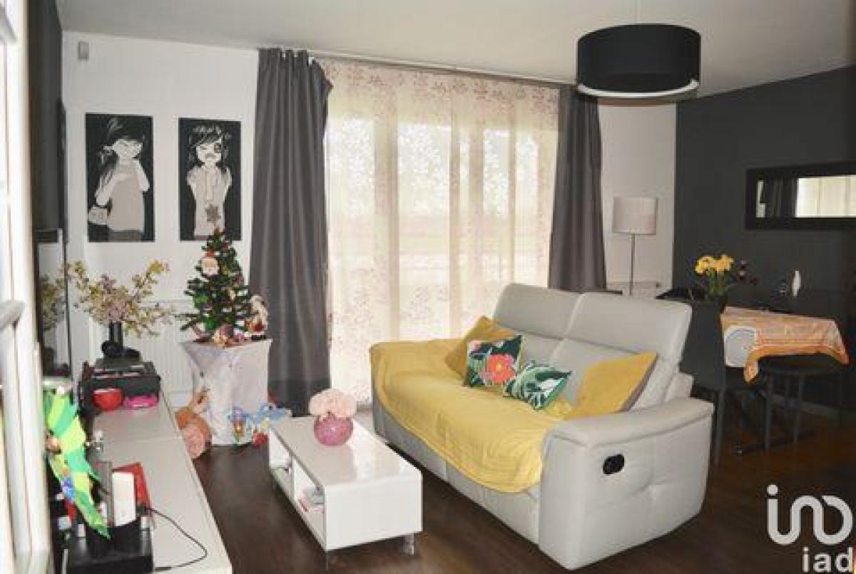 Condominio de 2 dormitorios en Serris, France No. 35147