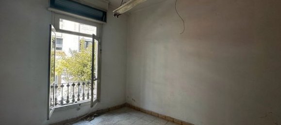 Apartamento de 2 dormitorios en Vigo, Spain No. 190978 5