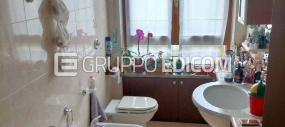 3-salle Appartement à Vigevano, Italy No. 186025 6