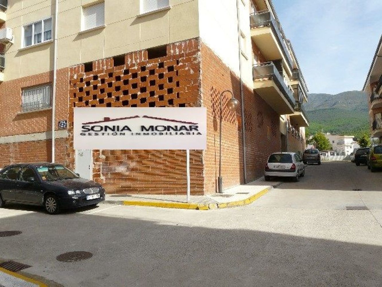 381m² Commercial property in Hervas, Spain No. 197023