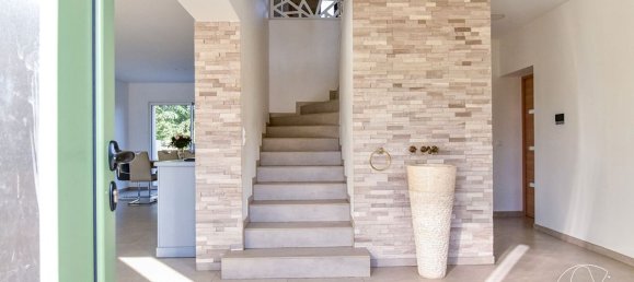 5 bedrooms House in Pont-Sainte-Maxence, France No. 216918 7