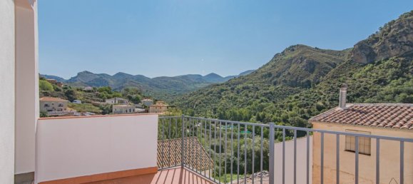 Дом с 2 спальнями в Гранада, Испания № 150581 2