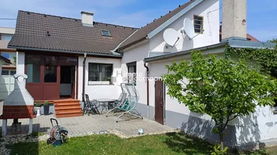 3 rooms House in Wiener Neustadt, Austria No. 35599