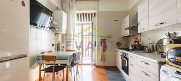 Apartamento de 3 habitaciónes en Foggia, Italy No. 91269 2