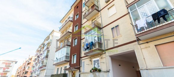 Apartamento de 3 habitaciónes en Foggia, Italy No. 91269 17