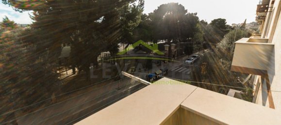 Apartamento de 3 habitaciónes en Foggia, Italy No. 91269 9