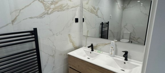 3 bedrooms Apartment in Porto, Portugal No. 167954 5