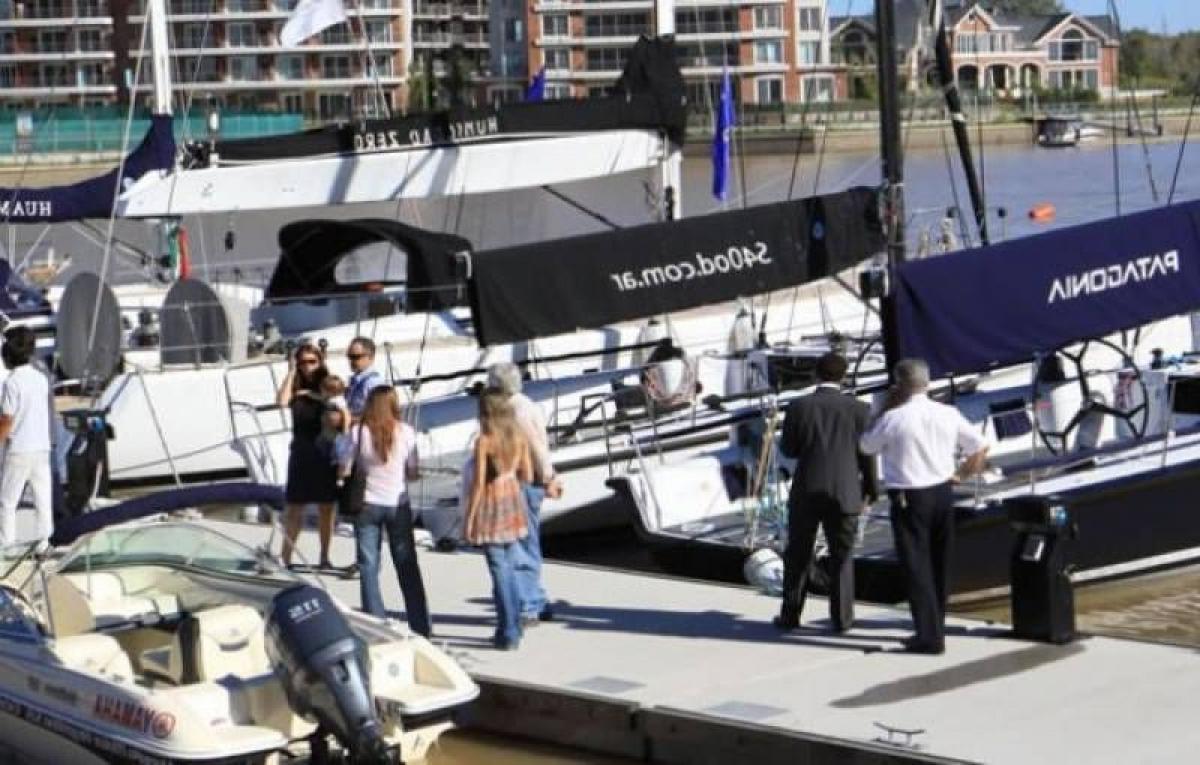  قطعة أرض في Tigre, Argentina رقم 42349