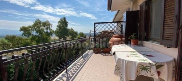 2 chambres Penthouse à Castelnuovo di Porto, Italy No. 334405 5