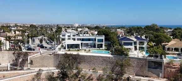 4 Schlafzimmer Villa in Cabo Roig, Spain, Nr. 186422 27