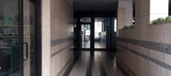 3 rooms Apartment in Isernia, Italy No. 159746 7