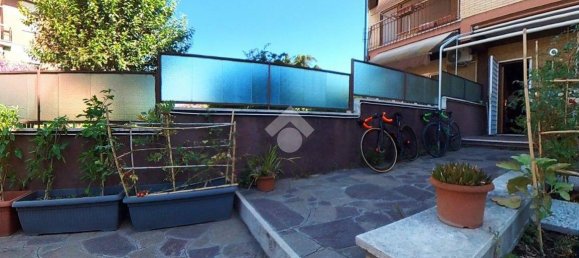 3 chambres Appartement à Rome, Italy No. 313450 2