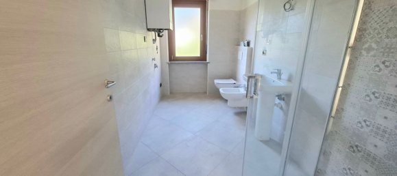 Квартира с 5 спальнями в Монжове, Италия № 326828 15