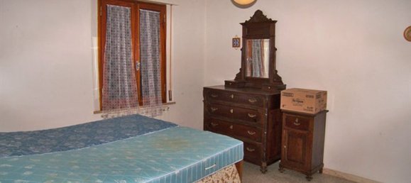 Дом с 4 комнатами в Синалунга, Италия № 80552 9