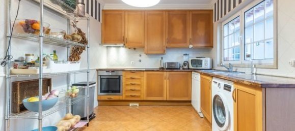 4 bedrooms House in Sintra, Portugal No. 181807 14